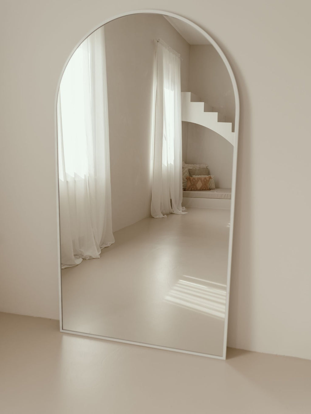 Large Standing Oval Mirror 180x100 White